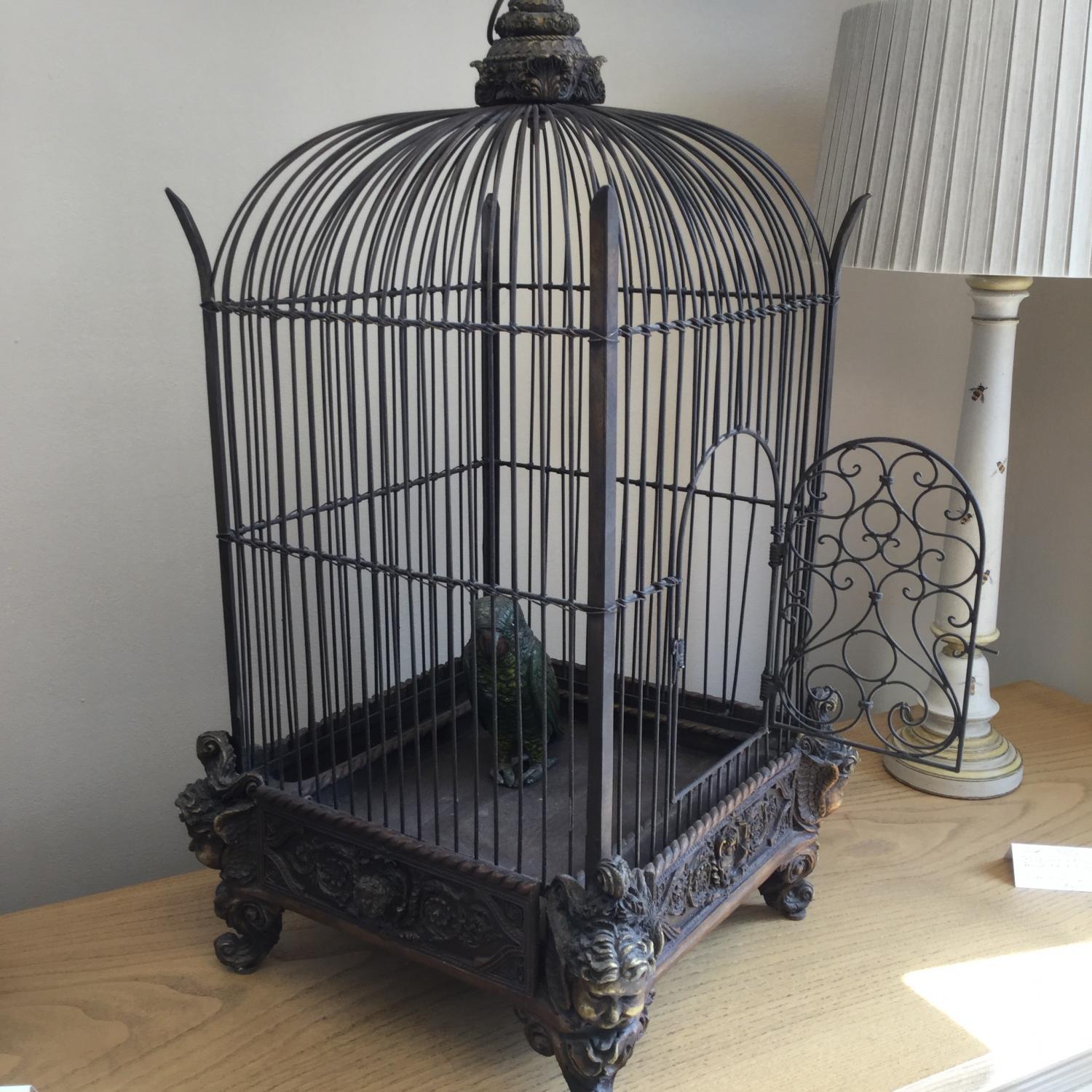 Parrot cage